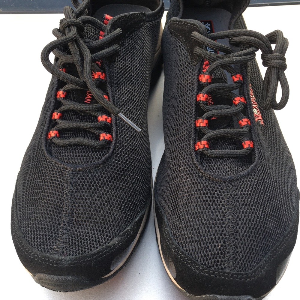 XIANG GUAN  shoes men size 11 new